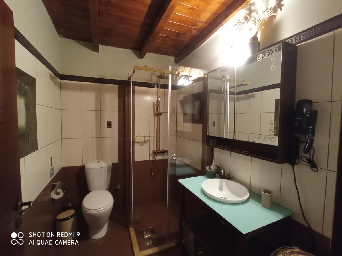 Petra Thea Villa Karitaina Luaran gambar